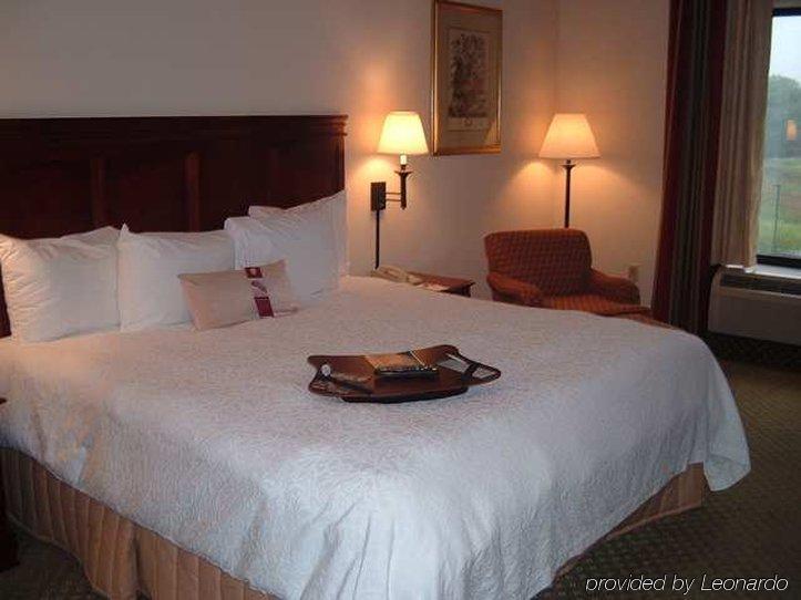 Hampton Inn & Suites Valley Forge/Oaks Phoenixville Δωμάτιο φωτογραφία